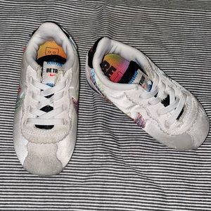 Nike Cortez “Be True”